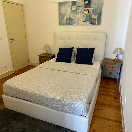7 Seas 3 Hostel Lisboa Extérieur photo
