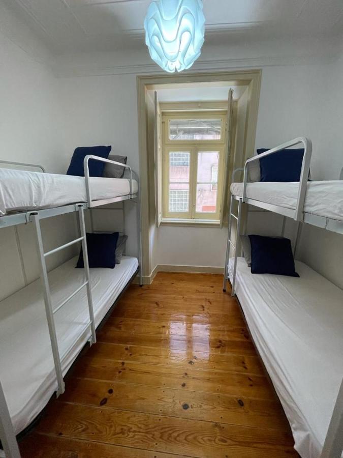 7 Seas 3 Hostel Lisboa Extérieur photo